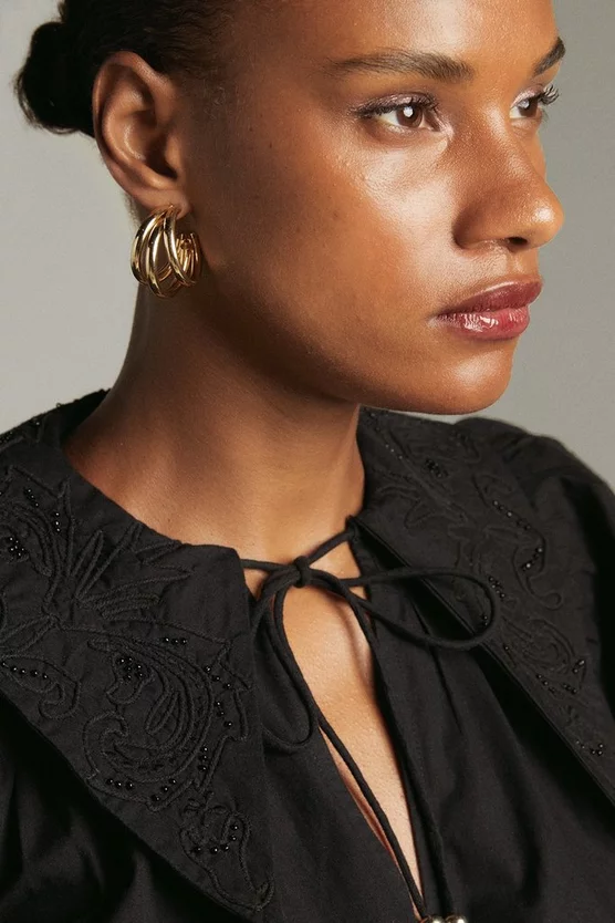 Outlet ๐ Karen Millen Embroidered Balloon Sleeve Tie Neck Woven Blouse ๐ 2 Outlet ๐ Karen Millen Embroidered Balloon Sleeve Tie Neck Woven Blouse ๐ - Image 2