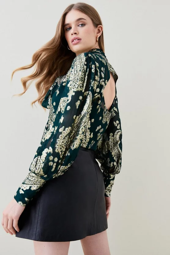 Cheap 🔔 Karen Millen Paisley Metallic Tie Neck Blouse 😍 3 Cheap 🔔 Karen Millen Paisley Metallic Tie Neck Blouse 😍 - Image 3