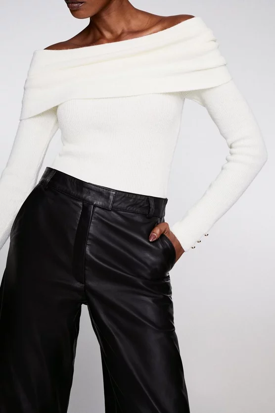 Coupon ๐คฉ Karen Millen Petite Leather Clean Wide Leg Trousers ๐ 2 Coupon ๐คฉ Karen Millen Petite Leather Clean Wide Leg Trousers ๐ - Image 2
